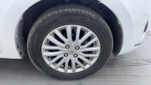 Second-hand 2017 Maruti Suzuki Dzire ZXI for sale in Hyderabad-17