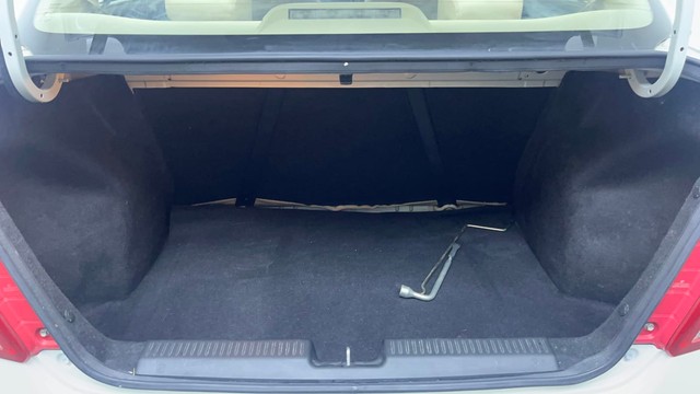 Second-hand 2017 Maruti Suzuki Dzire ZXI for sale in Hyderabad-9