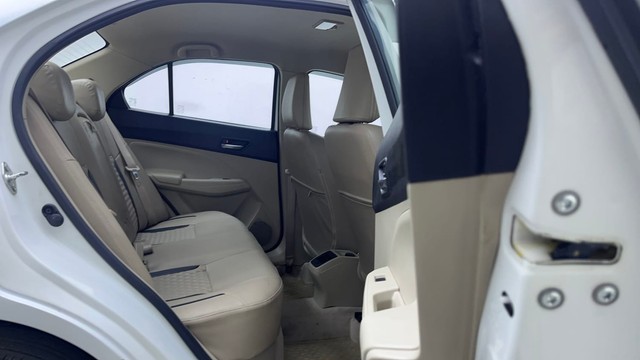 Second-hand 2017 Maruti Suzuki Dzire ZXI for sale in Hyderabad-25