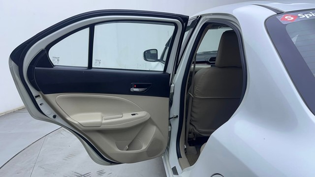 Second-hand 2017 Maruti Suzuki Dzire ZXI for sale in Hyderabad-37