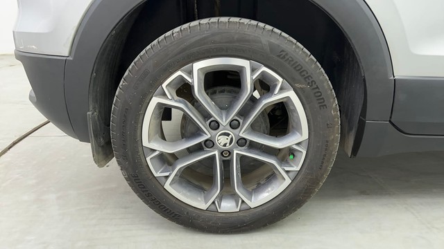 Second-hand 2022 Skoda Kushaq 1.0 TSI Style AT for sale in Pune-18