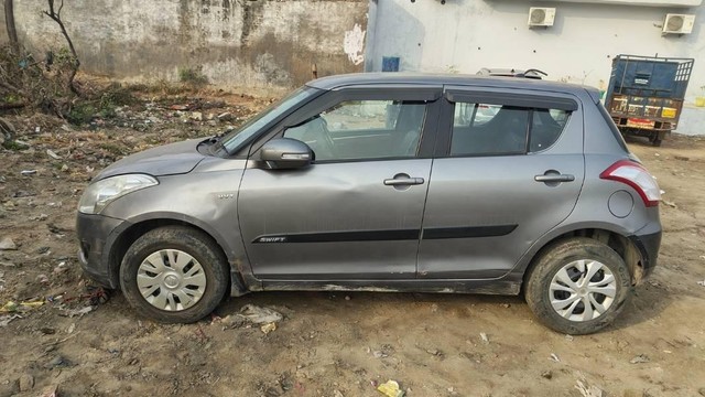 Second-hand 2012 Maruti Suzuki Swift VXI for sale in Ramnagar-2
