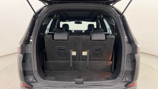 Second-hand 2022 Tata Safari XZA Plus Dark Edition AT for sale in Pune-9