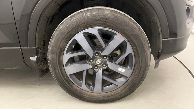 Second-hand 2022 Tata Safari XZA Plus Dark Edition AT for sale in Pune-17