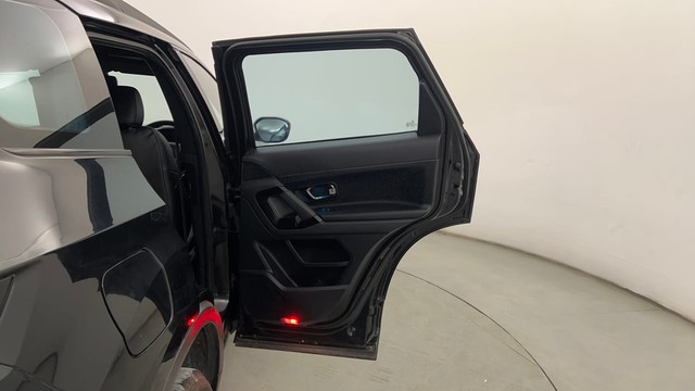 Second-hand 2022 Tata Safari XZA Plus Dark Edition AT for sale in Pune-24