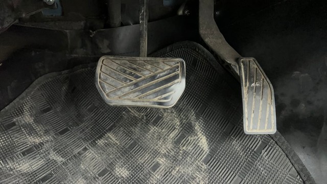 Second-hand 2016 Maruti Alto K10 VXI AMT for sale in Pune-14