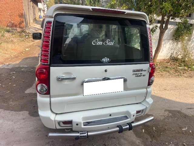 Second-hand 2012 Mahindra Scorpio VLX 2WD ABS AT BSIII for sale in Himatnagar-1