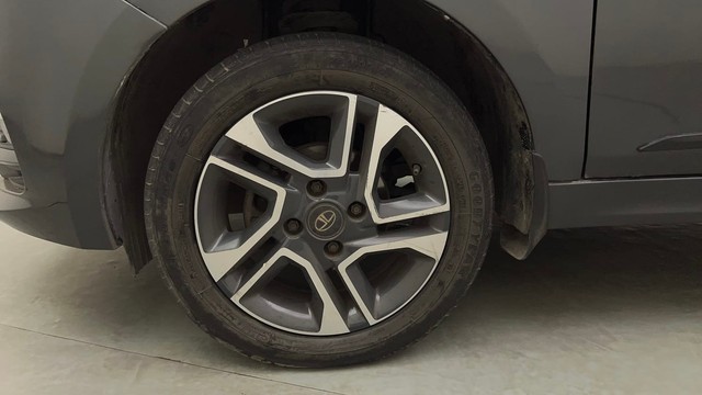 Second-hand 2021 Tata Tiago XZ Plus for sale in Mumbai-20