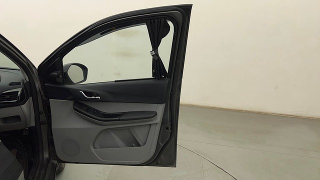 Second-hand 2021 Tata Tiago XZ Plus for sale in Mumbai-16