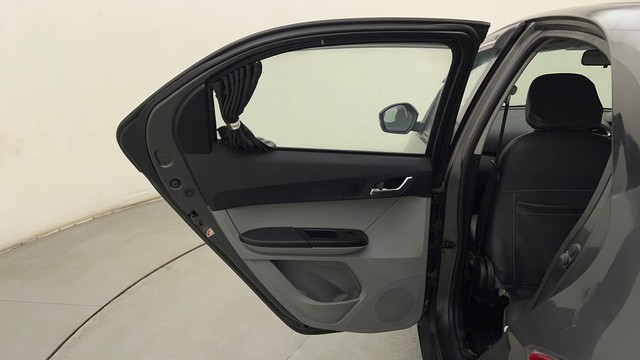 Second-hand 2021 Tata Tiago XZ Plus for sale in Mumbai-35