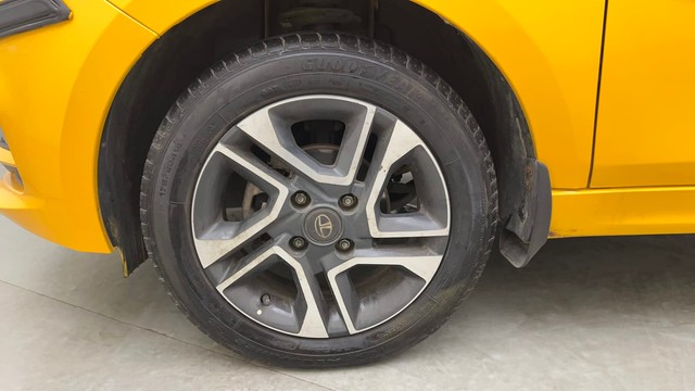 Second-hand 2020 Tata Tiago XZA AMT for sale in Mumbai-20