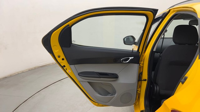 Second-hand 2020 Tata Tiago XZA AMT for sale in Mumbai-31