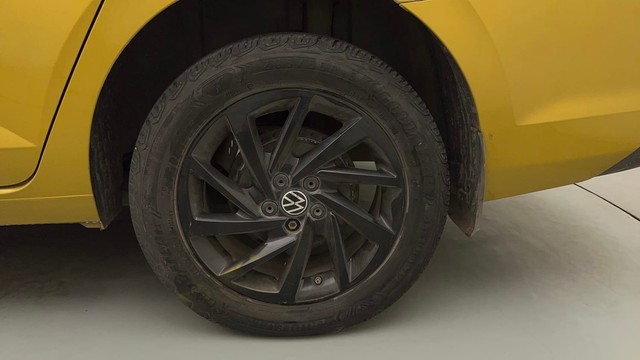 Second-hand 2022 Volkswagen Virtus GT Plus DSG ES for sale in Mumbai-19