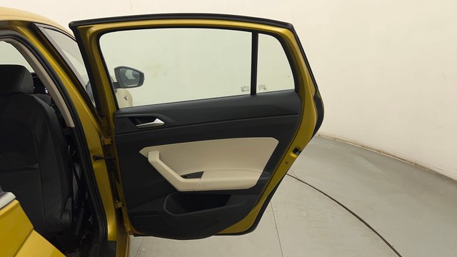 Second-hand 2022 Volkswagen Virtus GT Plus DSG ES for sale in Mumbai-38