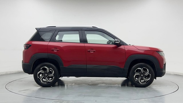 Second-hand 2023 Maruti Brezza Zxi Plus AT DT for sale in New Delhi-2