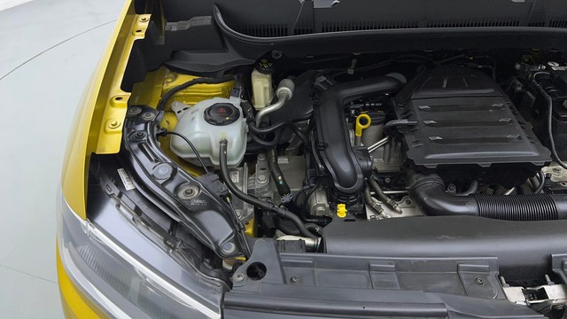 Second-hand 2022 Volkswagen Taigun 1.0 Highline for sale in New Delhi-32