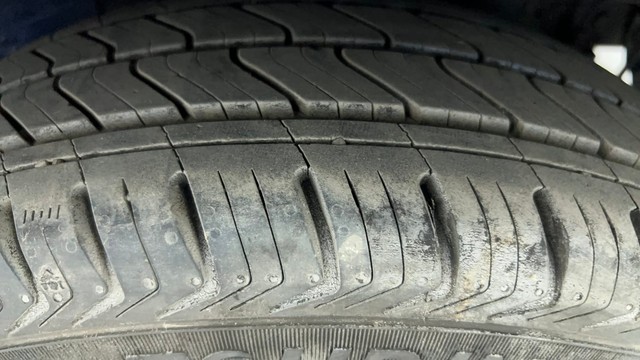 Second-hand 2014 Hyundai Xcent Petrol for sale in Ahmedabad-23