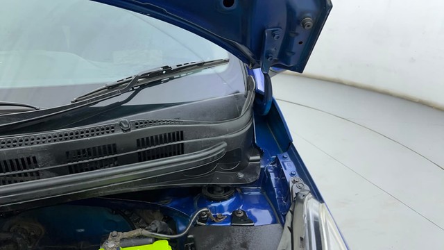 Second-hand 2014 Hyundai Xcent Petrol for sale in Ahmedabad-35