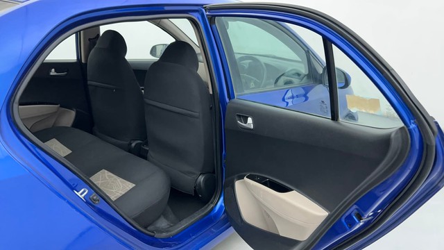 Second-hand 2014 Hyundai Xcent Petrol for sale in Ahmedabad-33