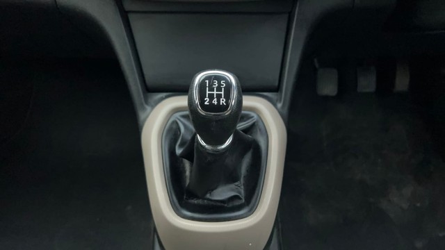 Second-hand 2014 Hyundai Xcent Petrol for sale in Ahmedabad-12