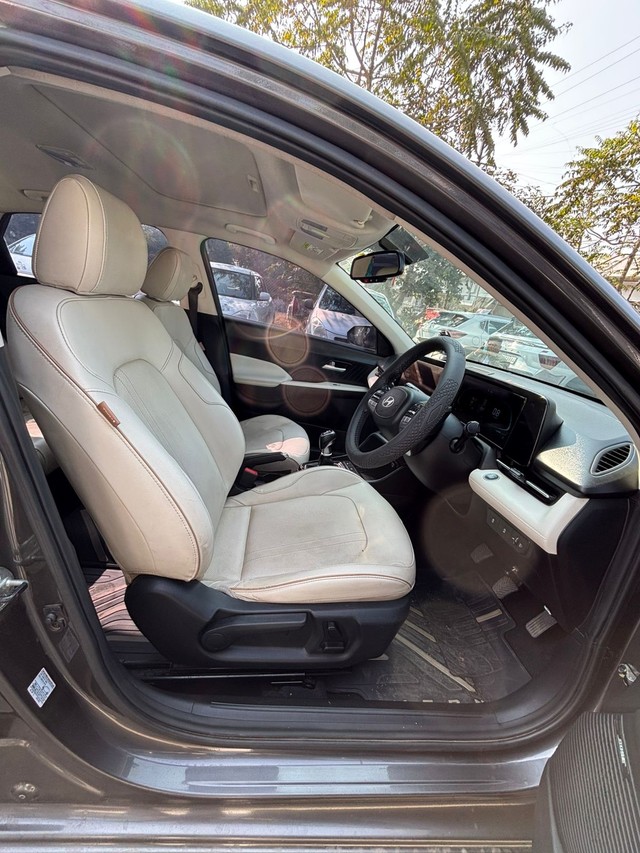 Second-hand 2023 Hyundai Verna SX Opt for sale in Jabalpur-4