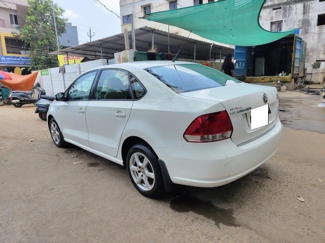 Second-hand 2012 Volkswagen Vento Diesel Highline for sale in Rajahmundry-2
