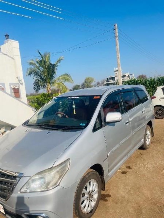 Second-hand 2012 Toyota Innova 2.5 G1 BSIV for sale in Sangli-5