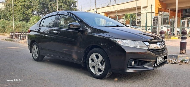 Second-hand 2014 Honda City i VTEC CVT VX for sale in New Delhi-11