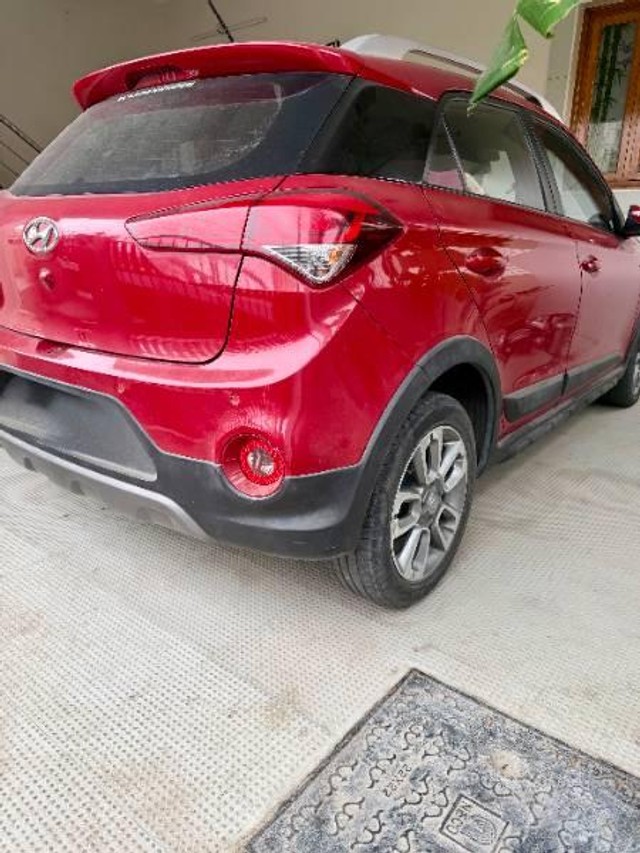 Hyundai i20 Active 1.2 S Second-hand 2017 Hyundai i20 Active 1.2 S for sale in Kanchipuram-8