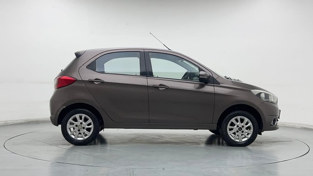 Second-hand 2016 Tata Tiago 1.2 Revotron XZ for sale in Ghaziabad-2