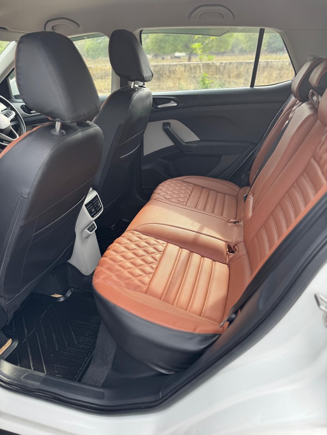 Second-hand 2022 Volkswagen Taigun 1.0 TSI Highline AT BSVI for sale in New Delhi-7