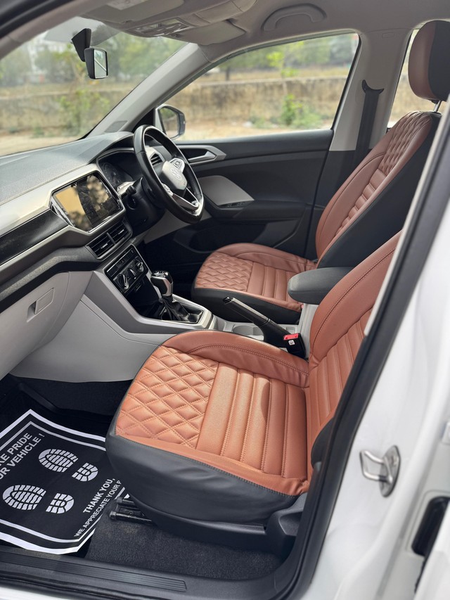 Second-hand 2022 Volkswagen Taigun 1.0 TSI Highline AT BSVI for sale in New Delhi-15