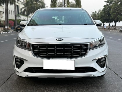 Second-hand 2020 Kia Carnival Limousine for sale in Mumbai
