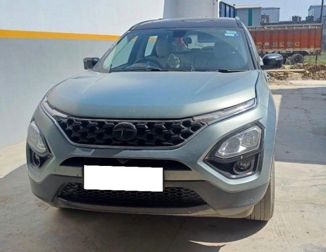Second-hand 2023 Tata Safari Accomplished Plus for sale in Pilibhit-1