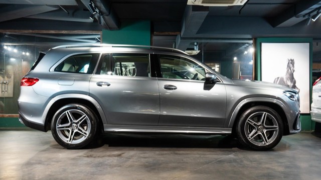 Second-hand 2024 Mercedes-Benz GLS 450 4matic for sale in New Delhi-1