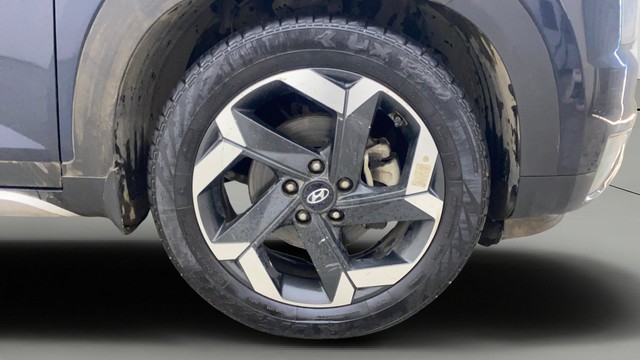 Hyundai Alcazar Platinum 7-Seater Diesel BSVI Second-hand 2022 Hyundai Alcazar Platinum 7-Seater Diesel BSVI for sale in Bangalore-24