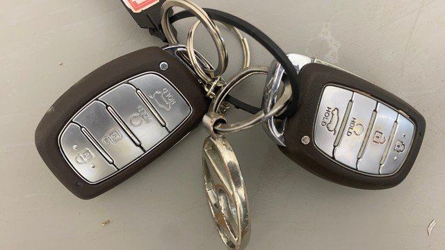 Hyundai Alcazar Platinum 7-Seater Diesel BSVI Second-hand 2022 Hyundai Alcazar Platinum 7-Seater Diesel BSVI for sale in Bangalore-21