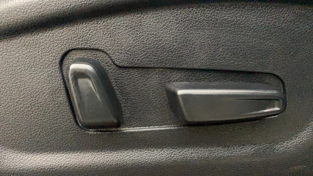 Hyundai Alcazar Platinum 7-Seater Diesel BSVI Second-hand 2022 Hyundai Alcazar Platinum 7-Seater Diesel BSVI for sale in Bangalore-18