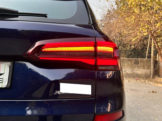 Second-hand 2023 BMW X5 xDrive 40i M Sport for sale in New Delhi-2
