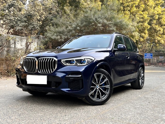 Second-hand 2023 BMW X5 xDrive 40i M Sport for sale in New Delhi-4