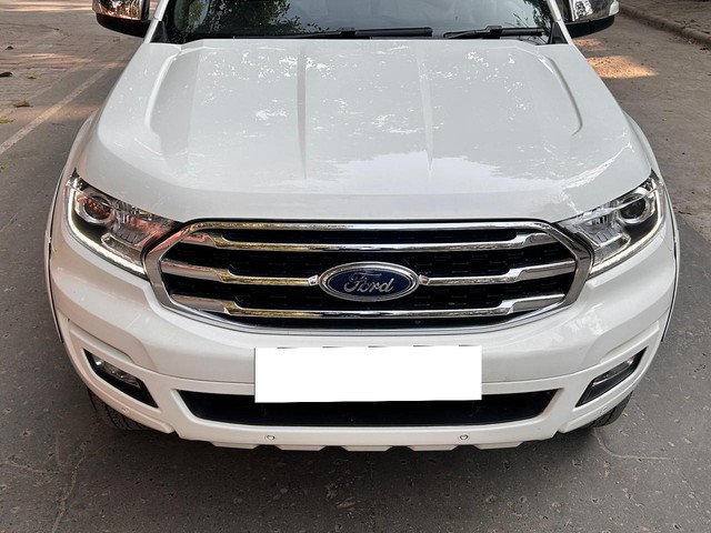 Second-hand 2019 Ford Endeavour 3.2 Titanium AT 4X4 for sale in New Delhi-20
