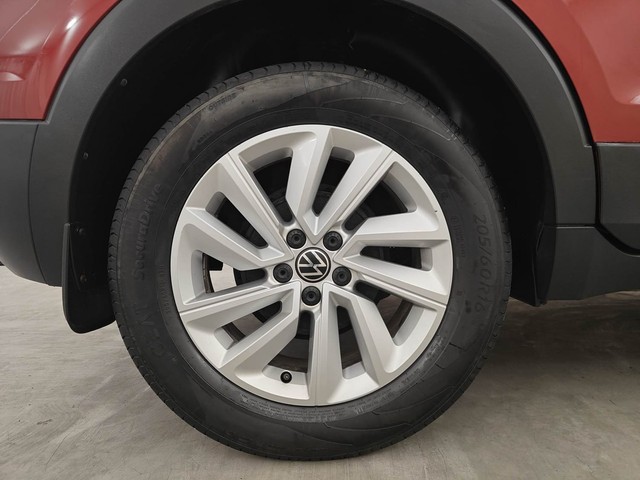 Second-hand 2022 Volkswagen Taigun 1.0 Highline AT for sale in Coimbatore-18