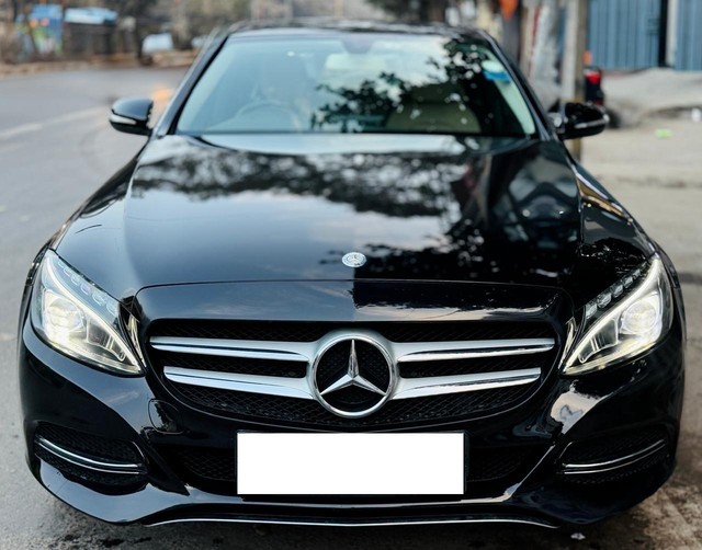Second-hand 2015 Mercedes-Benz C-Class C 200 AVANTGARDE for sale in New Delhi-2