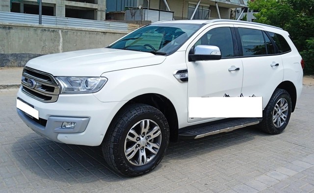 Second-hand 2018 Ford Endeavour 3.2 Titanium AT 4X4 for sale in Ahmedabad-9