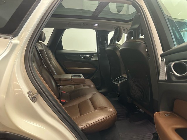 Second-hand 2018 Volvo XC60 Inscription D5 BSIV for sale in Mumbai-7