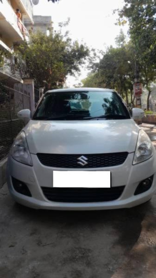 Second-hand 2013 Maruti Suzuki Swift VDI for sale in Patna-3