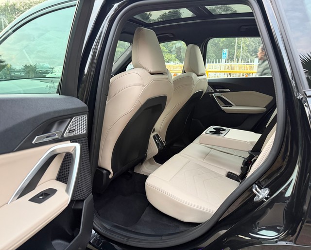 Second-hand 2024 BMW X1 sDrive18i M Sport for sale in New Delhi-19