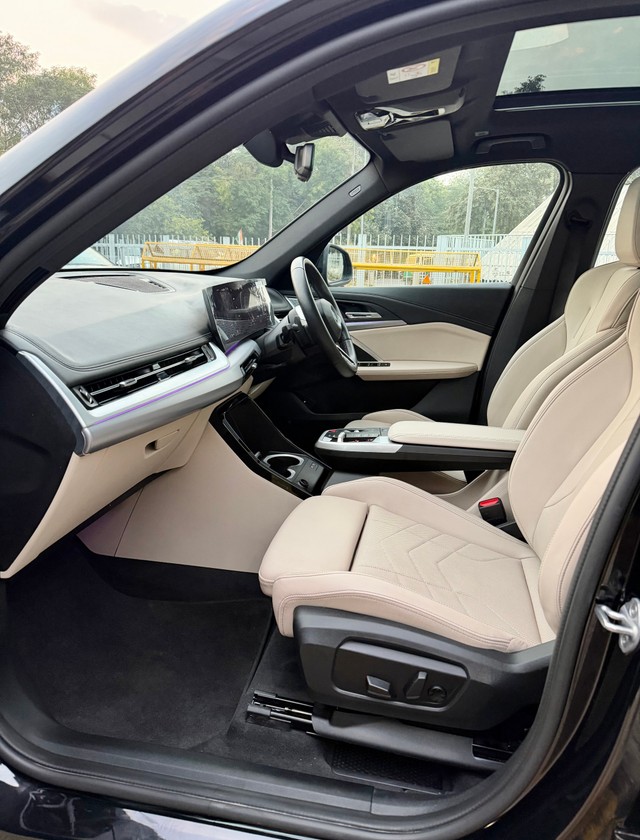 Second-hand 2024 BMW X1 sDrive18i M Sport for sale in New Delhi-20