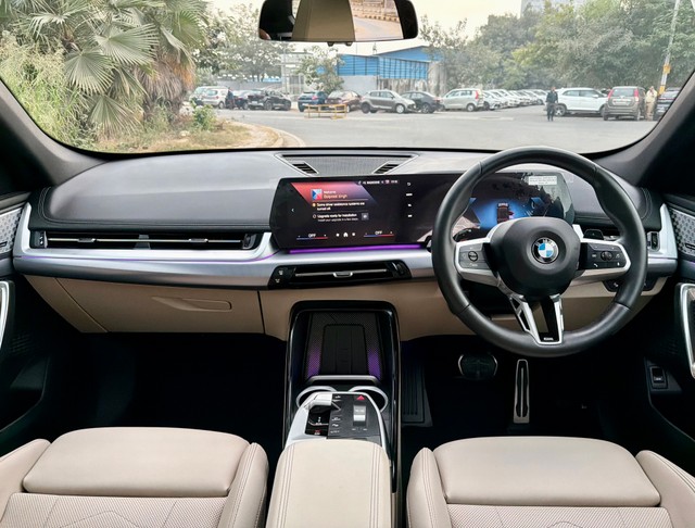 Second-hand 2024 BMW X1 sDrive18i M Sport for sale in New Delhi-7