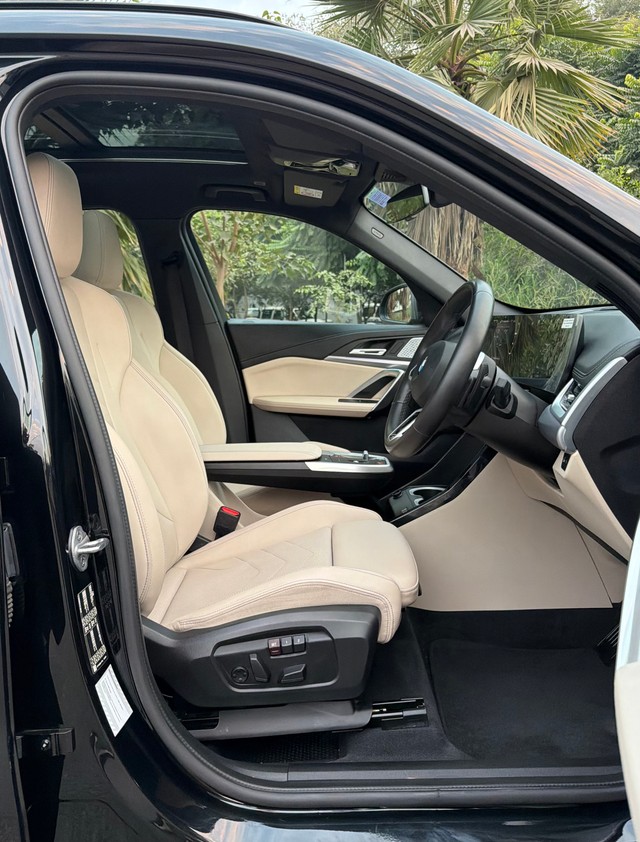 Second-hand 2024 BMW X1 sDrive18i M Sport for sale in New Delhi-12